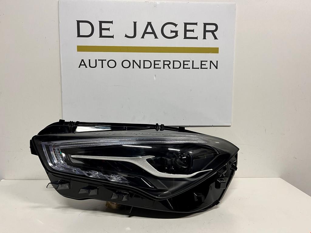 CLA W118 FACELIFT HIGH PERFORMANCE KOPLAMP LINKS A1189060701, Gebruikt, Mercedes-Benz AG, Mercedes-Benz, Mercedesstrasse 120
70372  Stuttgart, DE