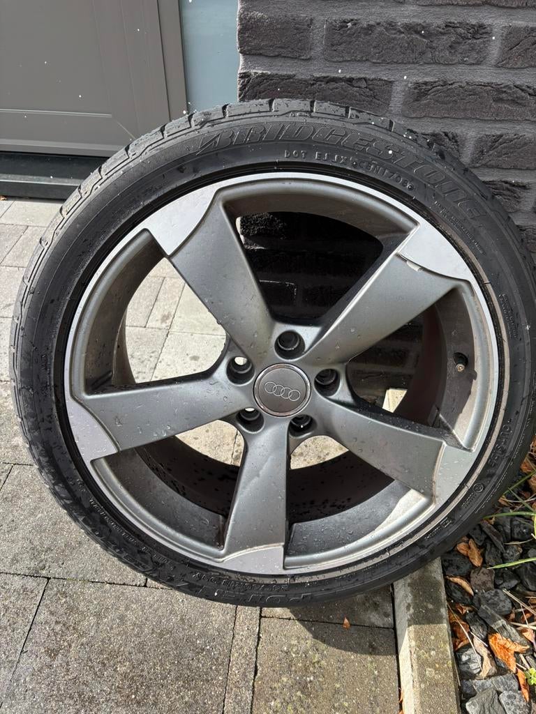 Audi rotor 18’ velgen met banden, Auto-onderdelen, Ophalen, 18 inch, Banden en Velgen, Gebruikt