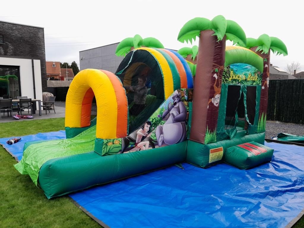 Jungle springkasteel te huur, Hobby & Loisirs créatifs, Articles de fête | Location, Enlèvement