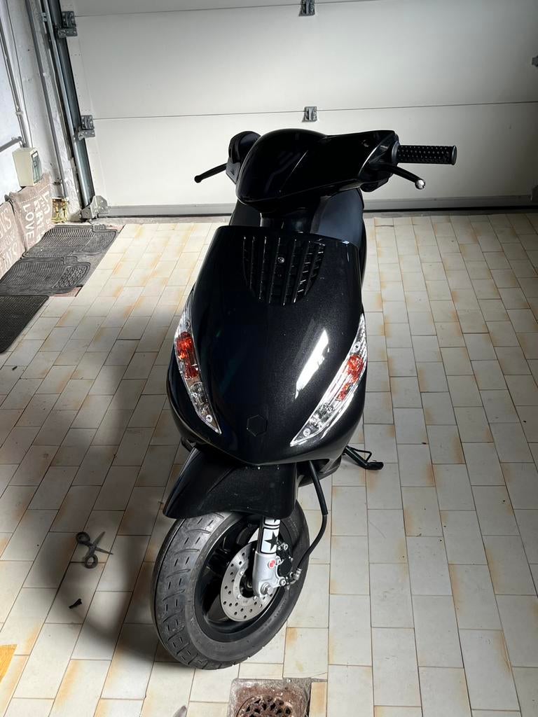 Zip 4t A class, Vélos & Vélomoteurs, Zip, Enlèvement, Utilisé, Classe A (25 km/h)