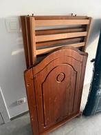 Lit bébé avec matelas en bois, Enlèvement, Utilisé, Lit