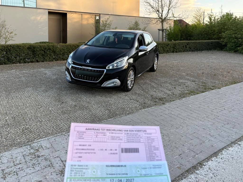 Peugeot 208 Gt-Line is gekeurd voor verkoop, Auto's, Bedrijf, Te koop