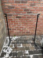 Tringle pour vetements, Enlèvement, Comme neuf