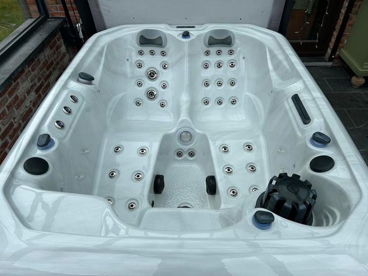 Jacuzzi, Tuin en Terras, Bubbelbaden en Hottubs, Zo goed als nieuw, Ophalen