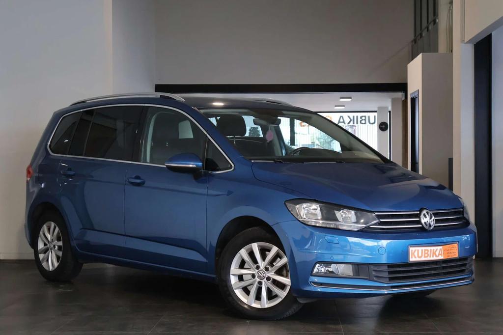 Volkswagen Touran Touran 1.6 TDi SCR Highline ACC Camera Gar, Autos, Volkswagen, Cuir, https://public.car-pass.be/vhr/32626667-e007-4d89-9e5f-51b9b7285475