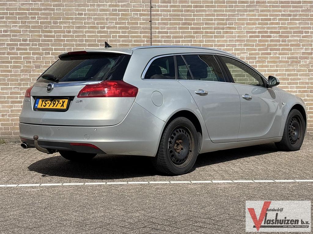 Opel Insignia Sports Tourer 2.0 CDTI Executive Automaat | Cr, Automaat, Zwart, Bedrijf, Parkeersensor