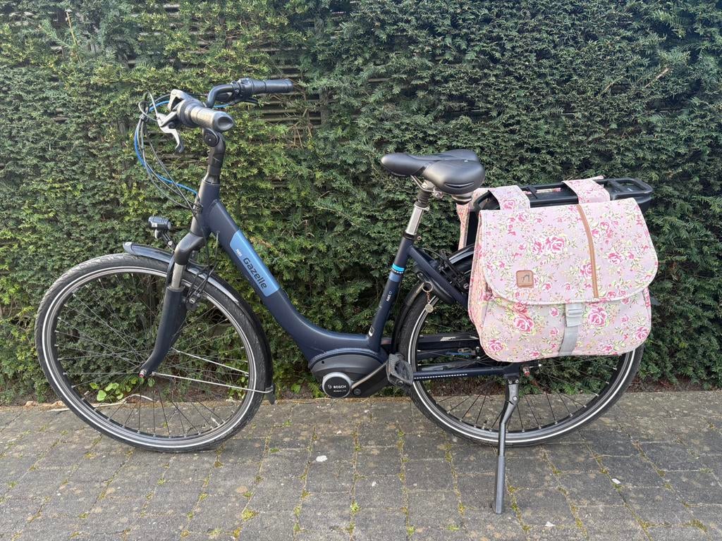 Gazelle paris C7 elektrische damesfiets + fietstassen, Fietsen en Brommers, Ophalen, Gebruikt, 47 tot 51 cm, 50 km per accu of meer