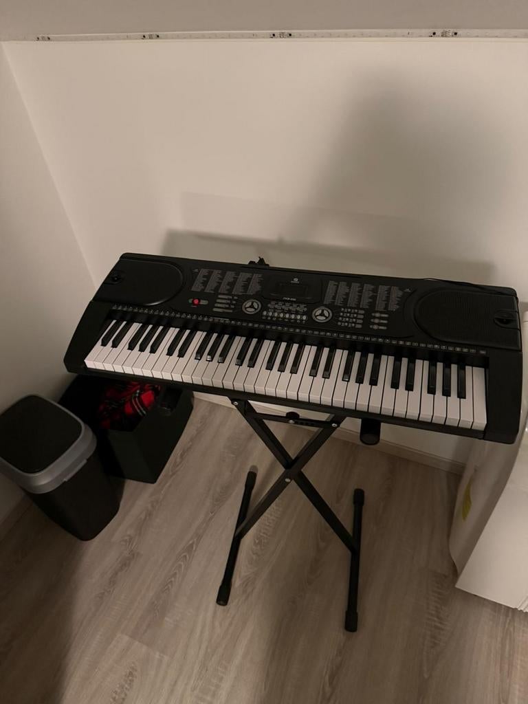 Clavier, Musique & Instruments, Enlèvement