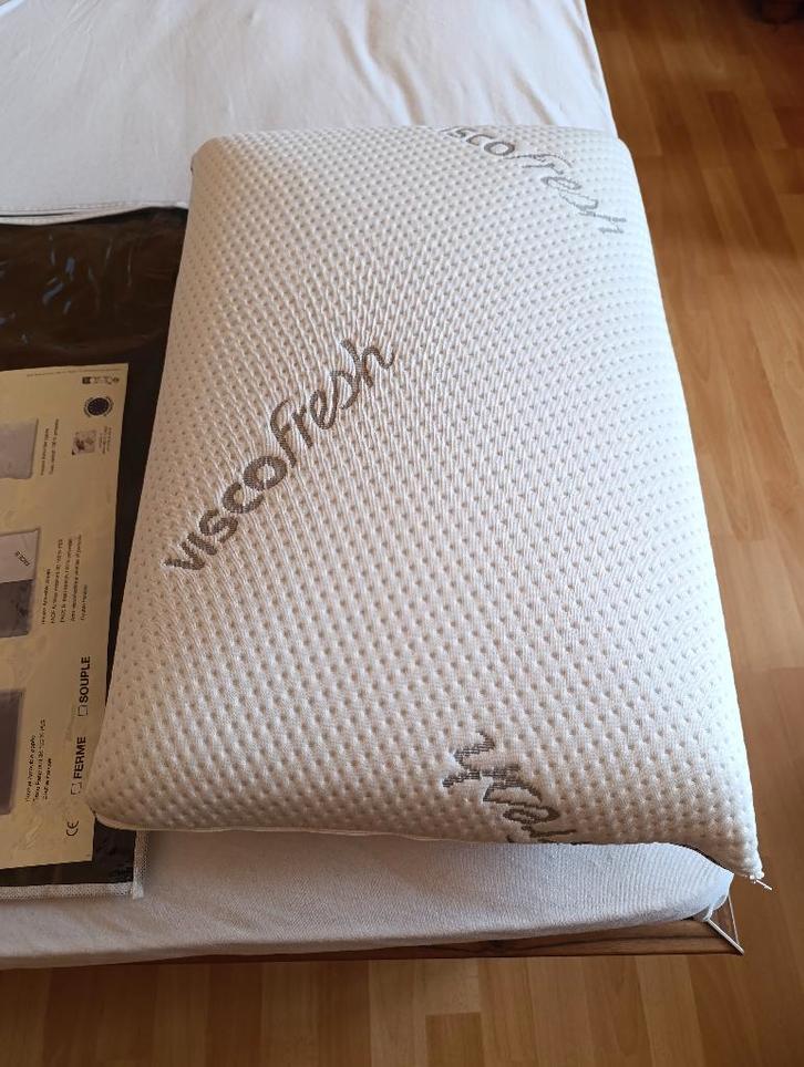 Oreiller à mousse de forme viscofresh NEUF, Huis en Inrichting, Slaapkamer | Beddengoed, Nieuw, Kussen, Ophalen