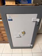 Kluis met sleutel en cijferslot, Enlèvement, Utilisé, Coffre-fort