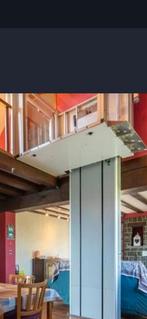 Plateforme elevatrice interieure