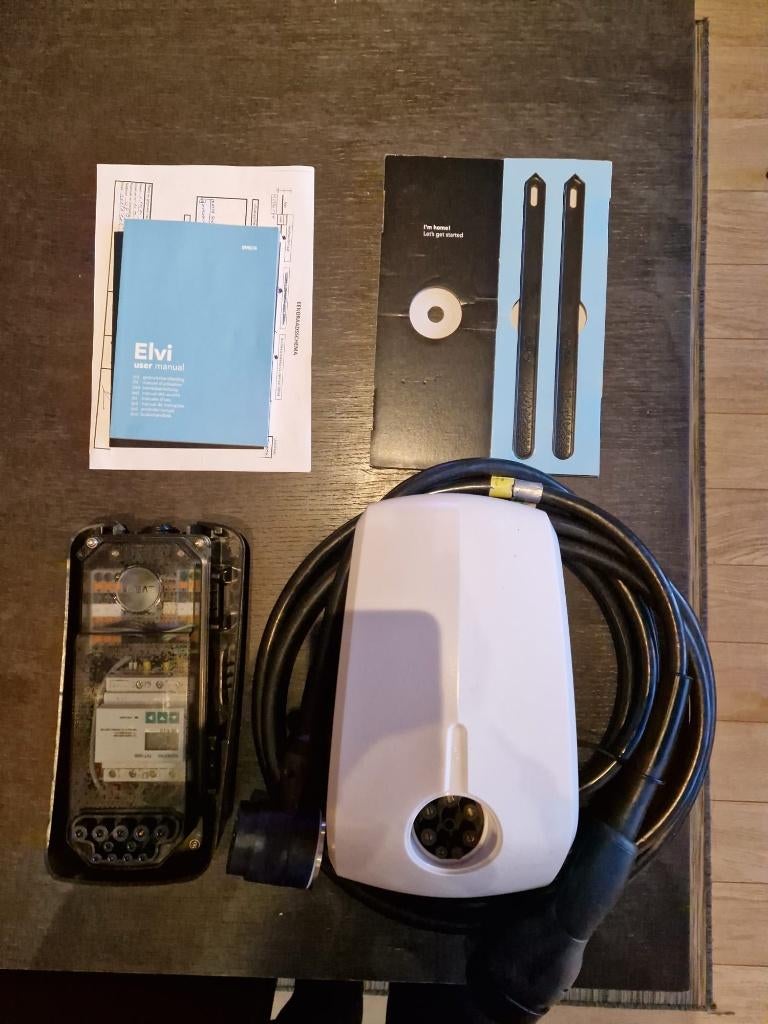 Borne de recharge EVBox Elvi 22 kW triphasée avec câble 6 m, Enlèvement, Utilisé, Borne de recharge