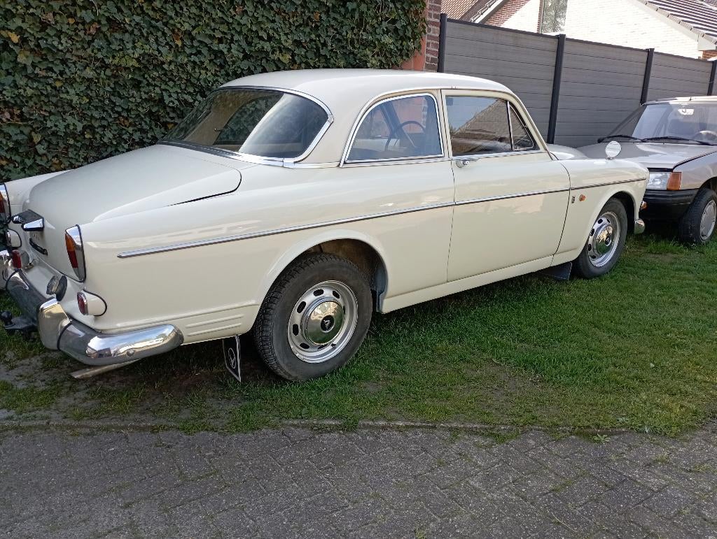 VOLVO AMAZONE B20 1969, Achterwielaandrijving, Zwart, Beige, Particulier