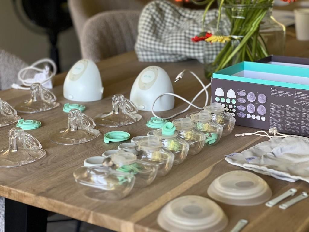 Elvie draadloze borstkolven + extra toebehoren, Kinderen en Baby's, Ophalen of Verzenden, Borstkolf