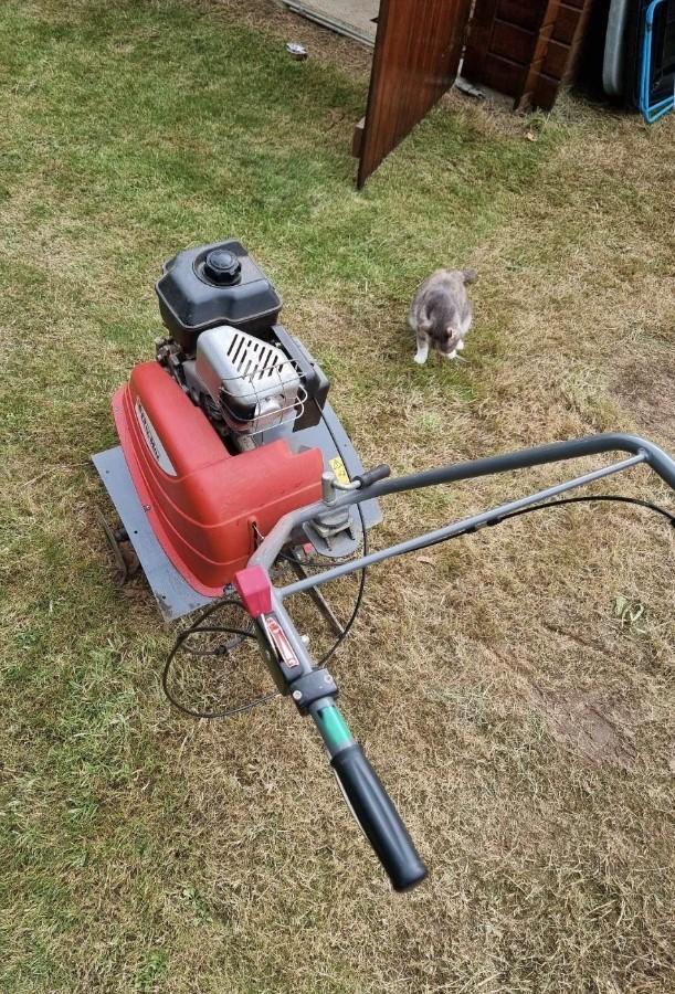 moto bineuse, Doe-het-zelf en Bouw, Gereedschap | Freesmachines, Gebruikt, Benzine, Overige soorten, Ophalen