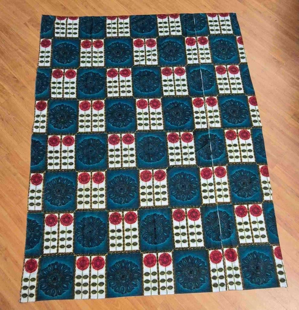 Nappe Happy Flower 189/149 cm, Maison & Meubles, Nappes, Utilisé, Rectangle, Enlèvement ou Envoi