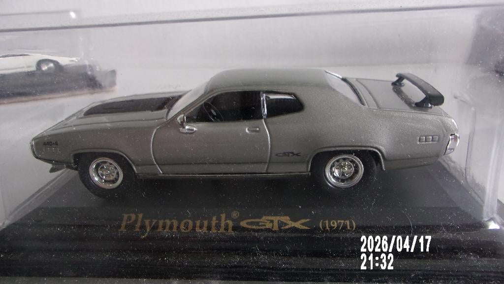 PLYMOUTH GTX 71.ROAD SIGNATURE 1/43 NEUVE SCELLEE, Enlèvement ou Envoi, Neuf, Voiture, Autres marques
