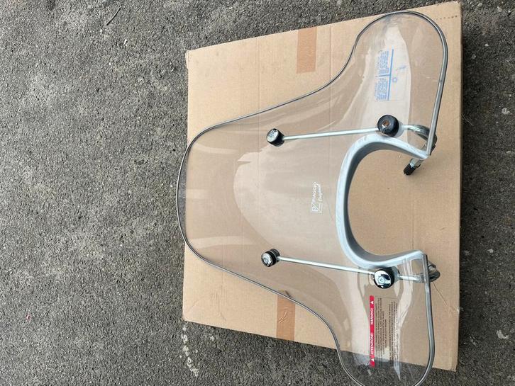 Piaggio fly windscherm gebruikt, Fietsen en Brommers, Brommeronderdelen | Scooters, Zo goed als nieuw, Piaggio, Ophalen