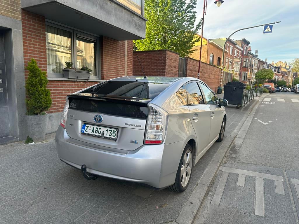 Toyota prius hybride full service new 0485905657, Achat, Entreprise, Climatisation automatique, 5 places