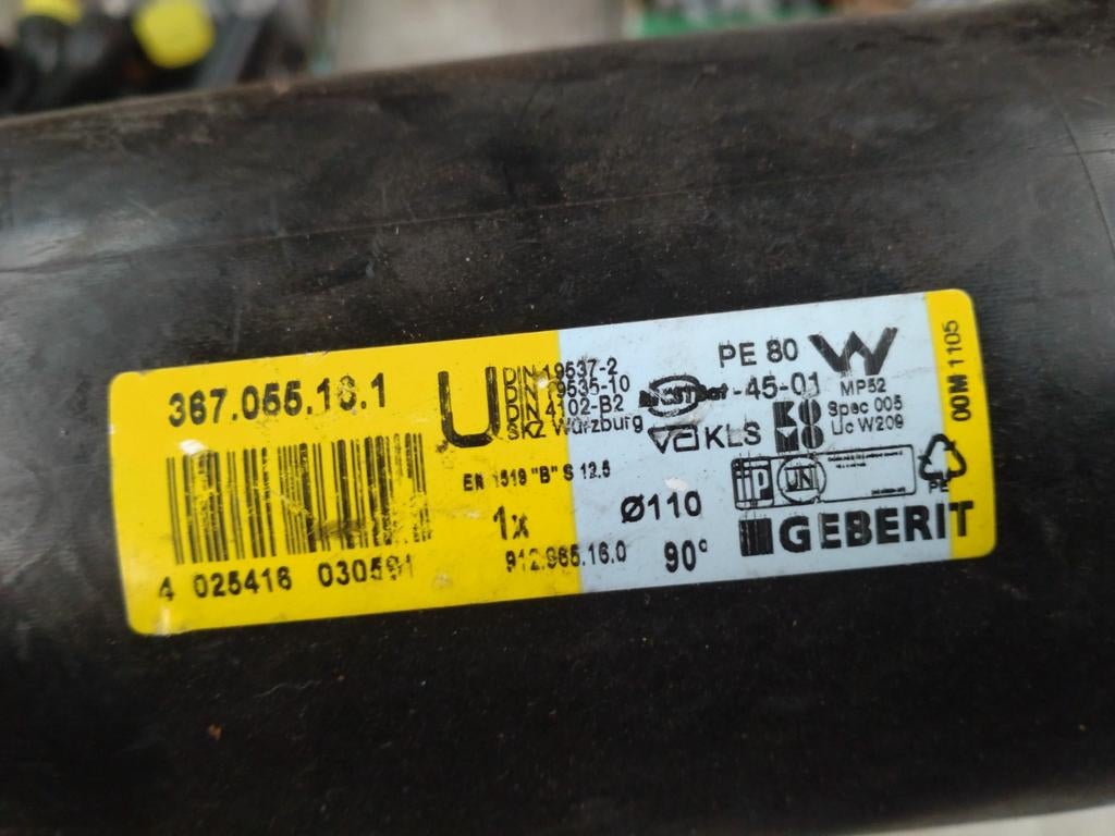 Geberit PE bochten, koppelingen, ... + enkele PVC, Doe-het-zelf en Bouw, Ophalen, PVC, Bochten