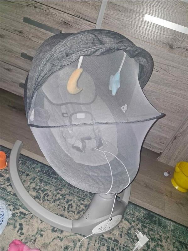 Baby tafel - eetstoel, Kinderen en Baby's, Kinderstoelen, Ophalen, Zo goed als nieuw