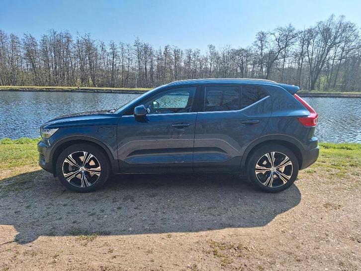 Volvo XC 40 automaat recharge nieuwstaat 2022, Auto's, Volvo, Particulier, XC40, ABS, Achteruitrijcamera, Airbags, Airconditioning