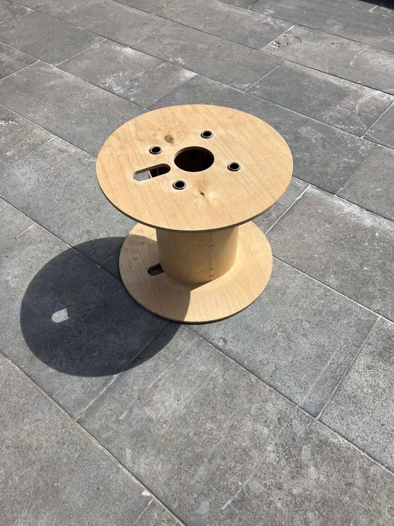 Kabelrol houder, Ophalen