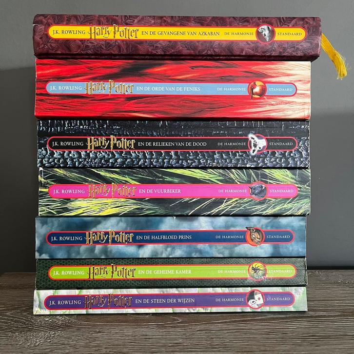 Complete Harry Potter Serie (7 boeken) - NL - De Harmonie, Boeken, Fantasy, Zo goed als nieuw, Ophalen of Verzenden
