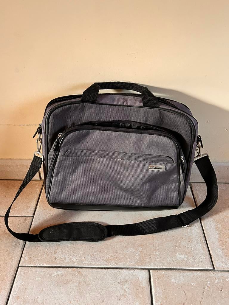 Sac ordinateur Asus jusqu’à 17 pouces, Enlèvement, Comme neuf