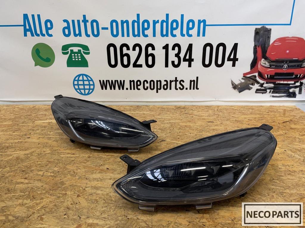 FORD FIESTA MK8 VOL LED KOPLAMPEN BLACK EDITION ORIGINEEL, Auto-onderdelen, Verlichting, Ford, Gebruikt, Ophalen of Verzenden