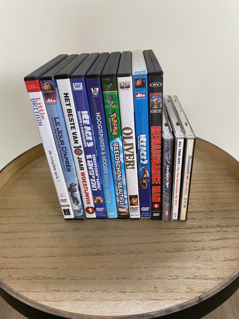 Diverse DVD’s en CD’s, Enlèvement, Utilisé