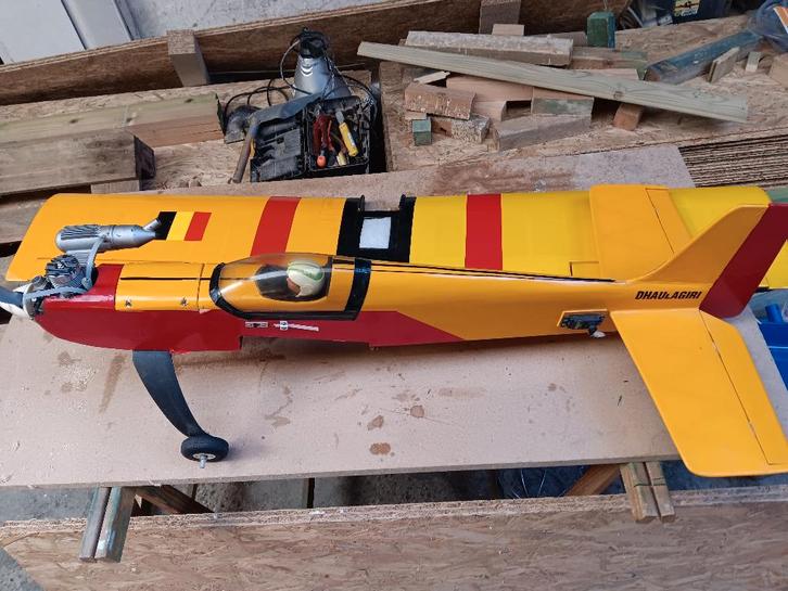 Rc laagdekker, Hobby & Loisirs créatifs, Modélisme | Radiocommandé & Téléguidé | Avions, Utilisé, Enlèvement