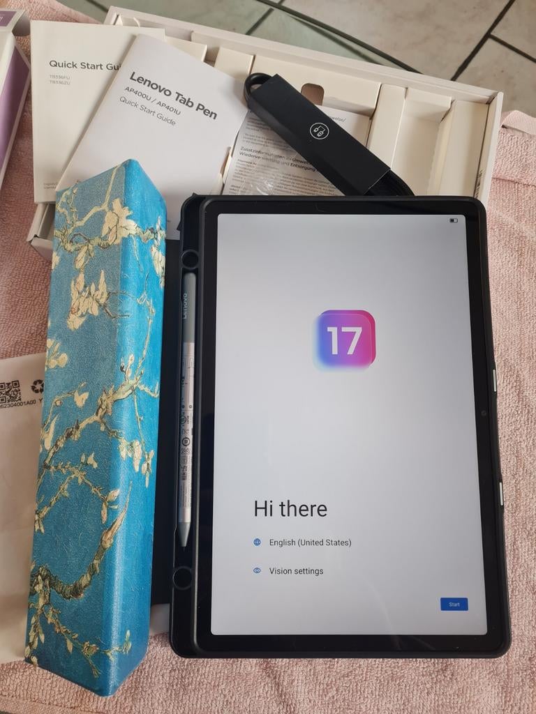 Tablette Lenovo comme neuve! Avec coque et boîte d'origine., Enlèvement ou Envoi, 10 pouces, Mémoire extensible, Idea Tab