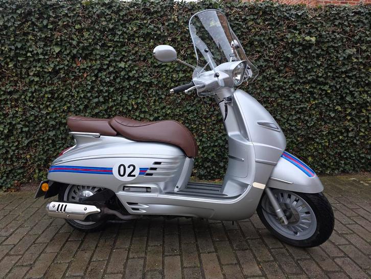 PEUGEOT DJANGO 125 CC I, Fietsen en Brommers, Scooters | Peugeot, Ophalen