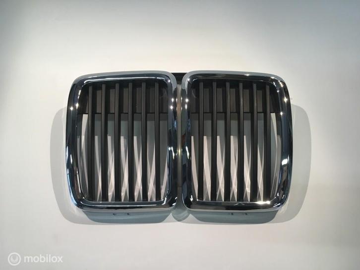 Grill imitatie chroom BMW 3-serie E30 ('83-'92), Auto-onderdelen, Carrosserie, BMW, Nieuw, Ophalen of Verzenden