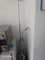 Lampe sur pied avec 3 fonctions d'éclairage, Enlèvement