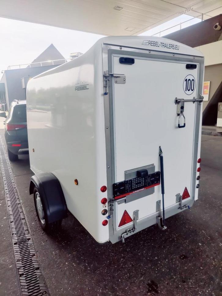 Remorque fermée, Autos : Divers, Remorques