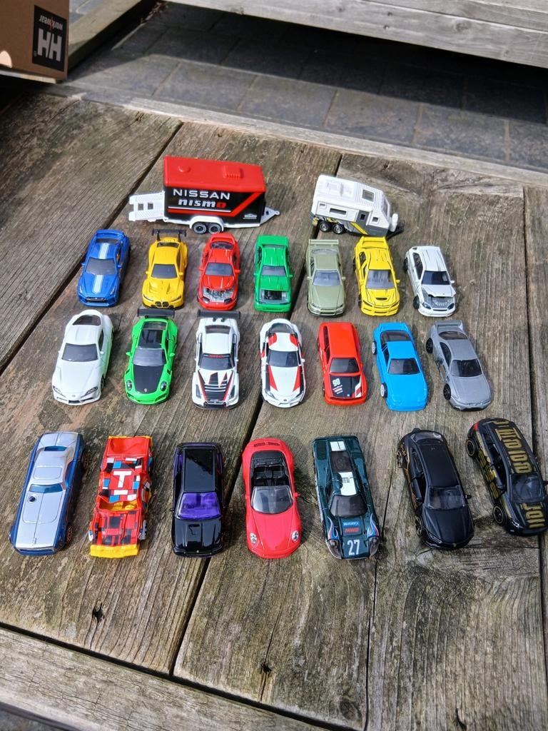 Lot 21auto's + autotrailer en caravan, Ophalen, Nieuw