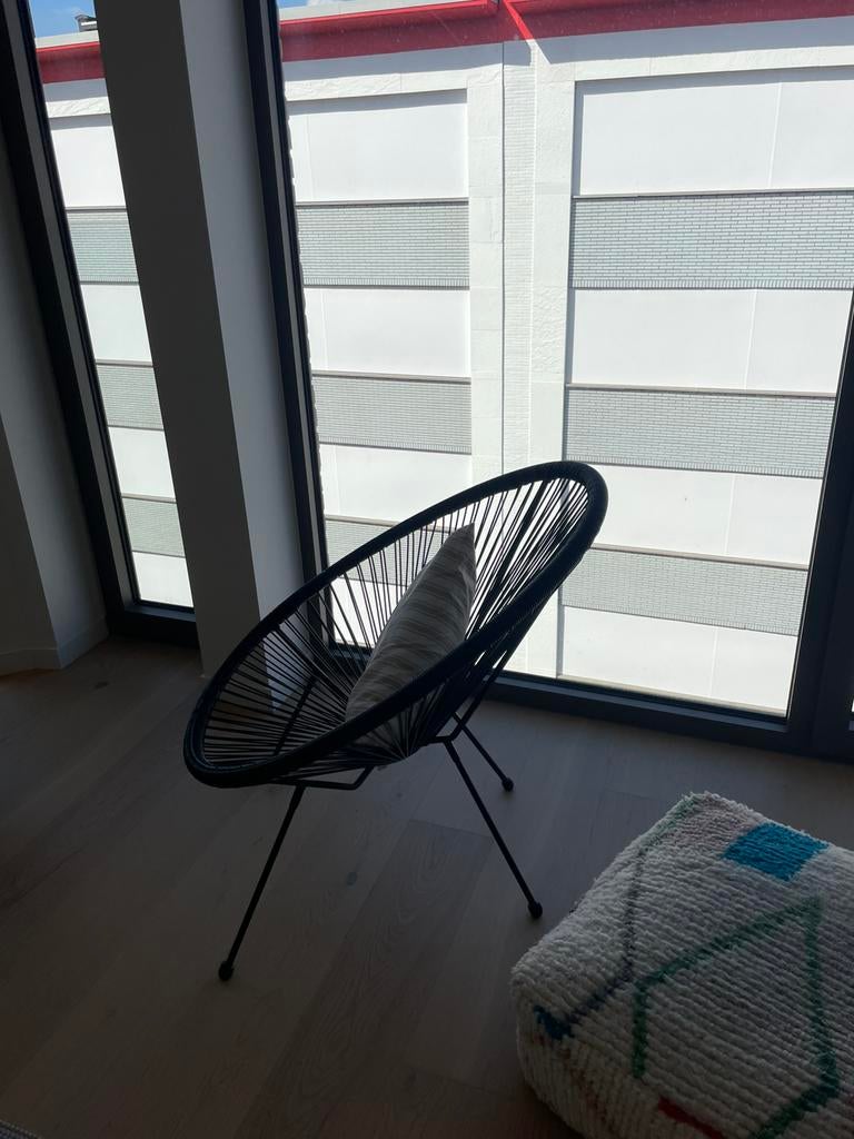 Set van 2 tuinstoelen + bijzettafel, Ophalen, Zo goed als nieuw, Plastic, Stapelbaar