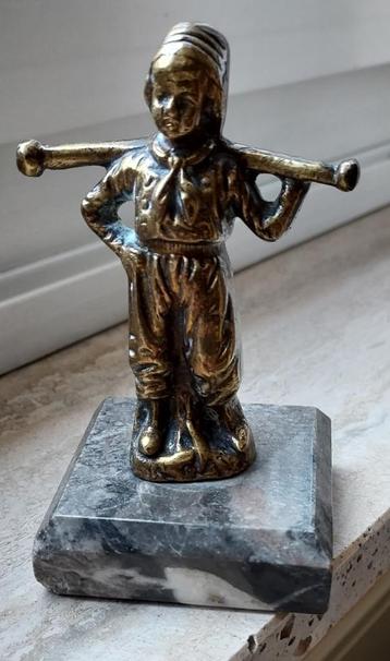 Curiosa en Brocante beschikbaar voor biedingen
