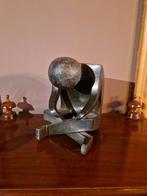 Decoratief beeld "de denker" in steen uit Mbigou, Gabon, Antiek en Kunst, Kunst | Beelden en Houtsnijwerken, Ophalen of Verzenden