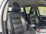 Volvo V70 2.0 D3 Momentum | Leder | Cruise | Climate | PDC |, Auto's, Automaat, Parkeersensor, V70, Zilver of Grijs