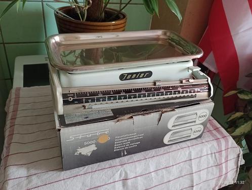 Junior vintage huishoudweegschaal + originele doos, Antiek en Kunst, Antiek | Keukengerei, Ophalen of Verzenden
