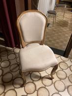 Landelijke stoelen, Ophalen