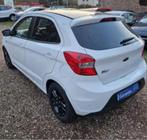 Ford KA+ black and white editie 86.000km, Autos, Ford, Ka, Boîte manuelle, 5 portes, Particulier