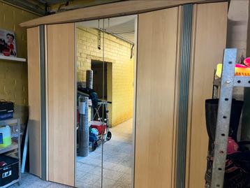Gratis Kleerkast, Huis en Inrichting, Kasten | Kleerkasten, Ophalen, Gebruikt