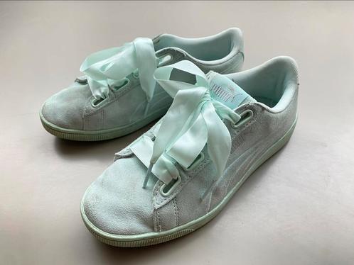 Sneakers Puma en cuir suédé vert menthe 37, Enfants & Bébés, Vêtements enfant | Chaussures & Chaussettes, Comme neuf, Chaussures