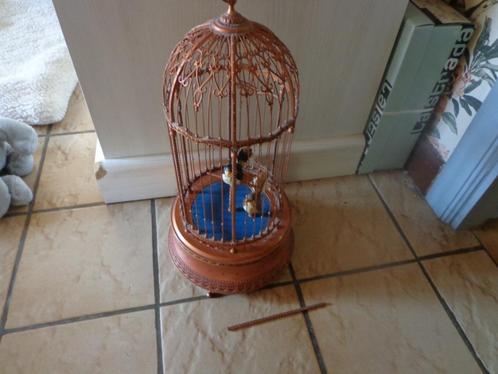 Vogelkooi met vogeltjes : enesco muziekdoos, Antiek en Kunst, Curiosa en Brocante, Ophalen of Verzenden