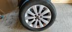 Winterbanden op velgen met druksensor 215/60R17, Auto-onderdelen, Banden en Velgen, Ophalen, Gebruikt, Winterbanden, Velg(en)
