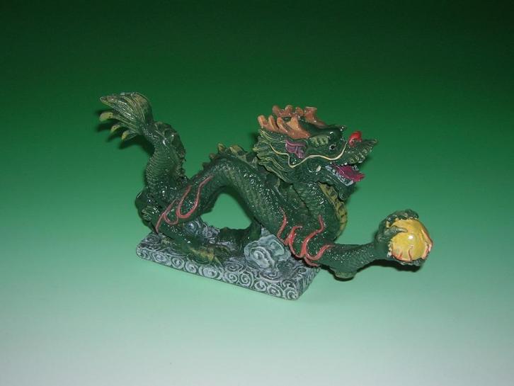 Beeld: Draak ( groen ), Verzamelen, Beelden en Beeldjes, Zo goed als nieuw, Fantasy, Ophalen of Verzenden
